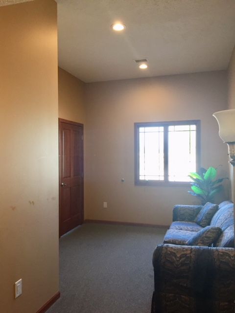Hillcrest Professional Building: 3715 29th Ave, Kearney, NE 68845